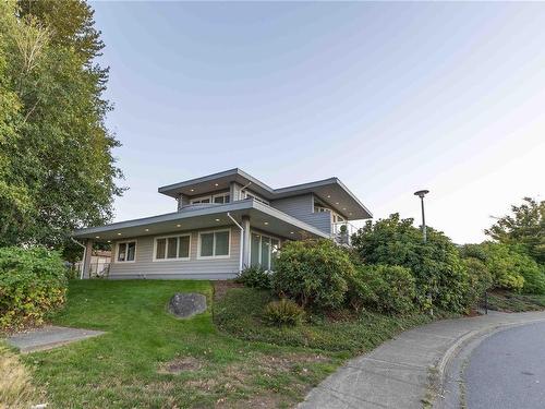 2701 Eden St, Campbell River, BC 