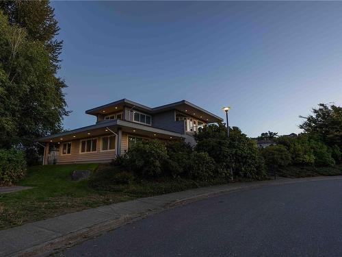 2701 Eden St, Campbell River, BC 