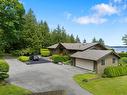 2938 Lamont Rd, Central Saanich, BC 