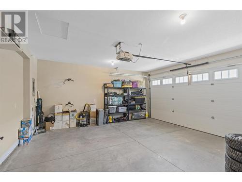 9563 Jensen Road Unit# 403, Lake Country, BC - Indoor Photo Showing Garage