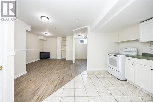 19 Johnston Street, Carleton Place, ON - Indoor Photo Showing Kitchen