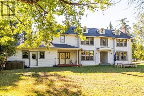 9 Park Crescent, Fernie, BC - Outdoor With Deck Patio Veranda With Facade