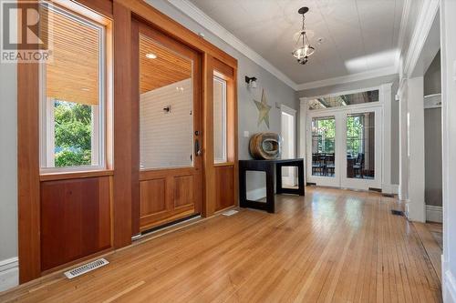 9 Park Crescent, Fernie, BC - Indoor Photo Showing Other Room