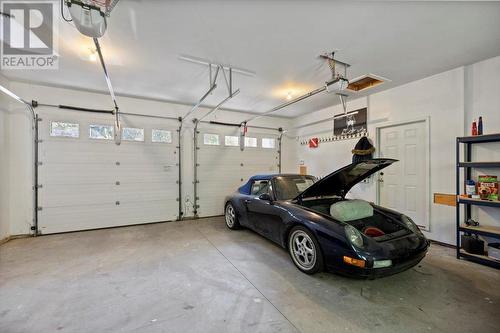 9 Park Crescent, Fernie, BC - Indoor Photo Showing Garage