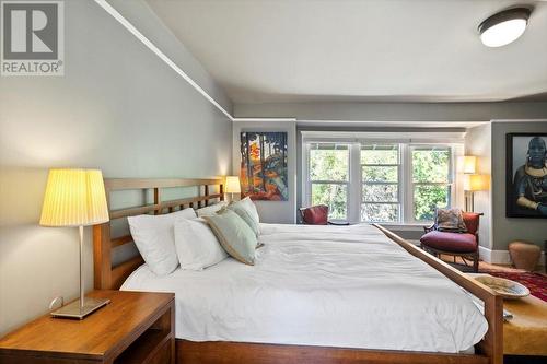 9 Park Crescent, Fernie, BC - Indoor Photo Showing Bedroom