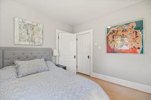 9 Park Crescent, Fernie, BC - Indoor Photo Showing Bedroom