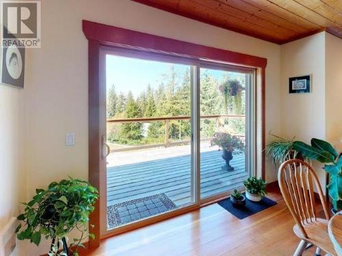 1587 Boar'S Nest Road, Powell River, BC - Indoor