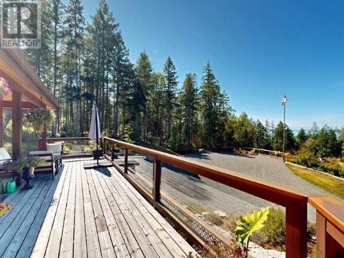 1587 Boar'S Nest Road, Powell River, BC - Outdoor With Deck Patio Veranda