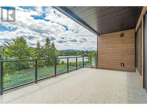 2735 Shannon Lake Road Unit# 112, West Kelowna, BC - Outdoor With Exterior