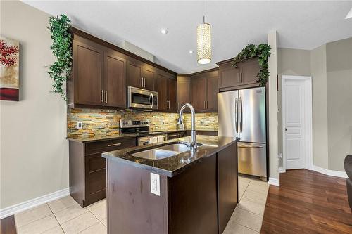 165 Woodway Trail, Simcoe, ON - Indoor Photo Showing Kitchen With Double Sink With Upgraded Kitchen