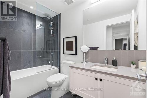 103 - 135 Barrette Street, Ottawa, ON - Indoor Photo Showing Bathroom