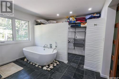 207 Poplar Crescent, Paddockwood Rm No. 520, SK - Indoor Photo Showing Bathroom