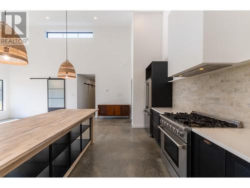 14340 Homestead Road, Prince George, BC - Indoor Photo Showing Kitchen