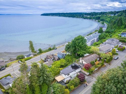 595 Crescent Rd West, Qualicum Beach, BC 