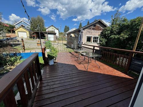 445 4Th Avenue, Kimberley, BC - Outdoor With Deck Patio Veranda