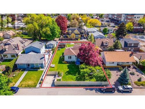 607 Glenwood Avenue, Kelowna, BC - Outdoor With View