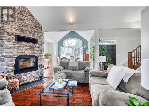 6632 Mountainview Drive, Oliver, BC - Indoor