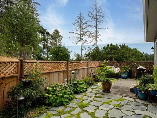 3059 Alouette Dr, Langford, BC 