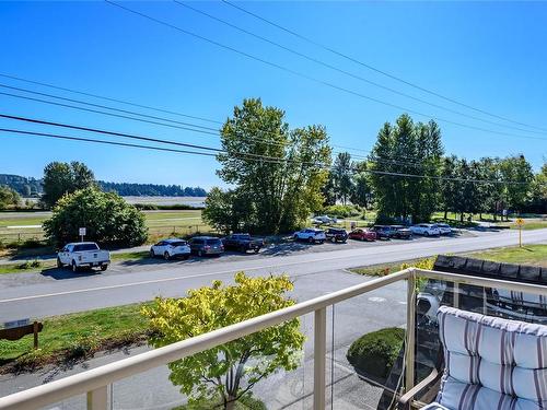 3-2475 Mansfield Dr, Courtenay, BC 