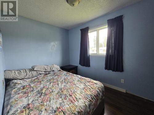 1144 8Th Avenue, Valemount, BC - Indoor Photo Showing Bedroom