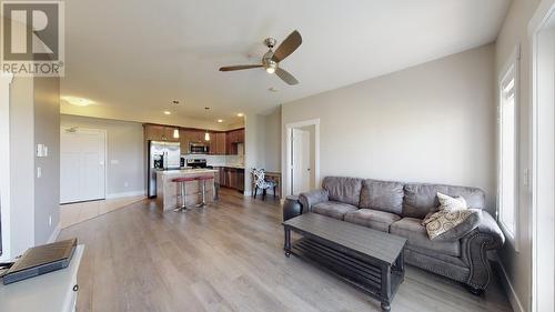 307 11205 105 Avenue, Fort St. John, BC - Indoor Photo Showing Living Room