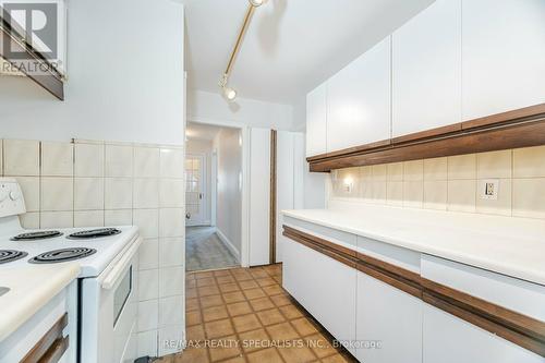 482 Jane Street, Toronto (Runnymede-Bloor West Village), ON - Indoor Photo Showing Kitchen