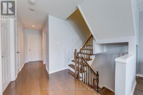 261 Gatwick Drive, Oakville, ON - Indoor Photo Showing Other Room