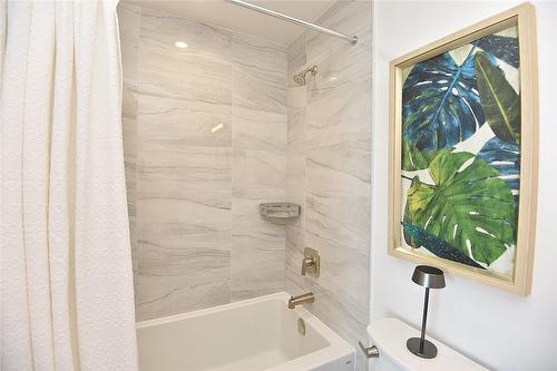 500 Brock Avenue|Unit #1807, Burlington, ON - Indoor Photo Showing Bathroom