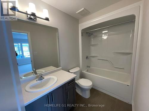 94 West Creek Court, Welland, ON - Indoor Photo Showing Bathroom