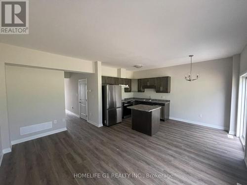 94 West Creek Court, Welland, ON - Indoor Photo Showing Kitchen