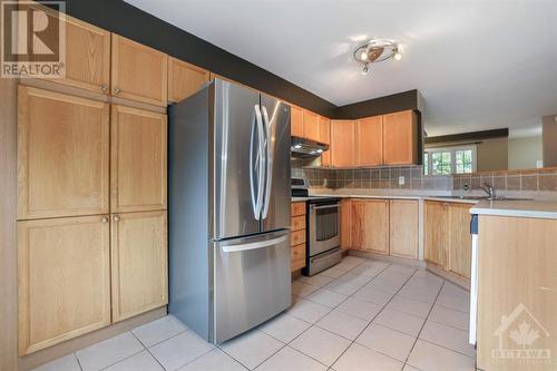 Stainless Steel Appliances - 14 Carwood Circle, Ottawa, ON - Indoor Photo Showing Kitchen With Stainless Steel Kitchen