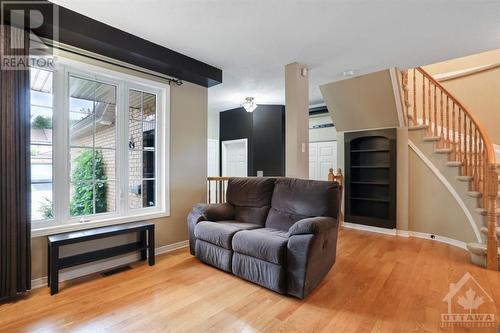 Nice Hardwood Floors - 14 Carwood Circle, Ottawa, ON - Indoor Photo Showing Living Room