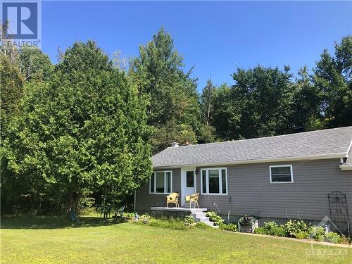 6475 Cty Rd 15 Road, Brockville, ON - Outdoor