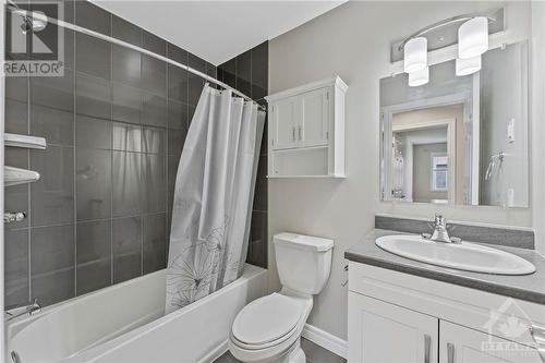 8 Pearl Street Unit#206, Ottawa, ON - Indoor Photo Showing Bathroom