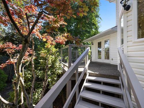 209 Thetis Ave, Qualicum Beach, BC 