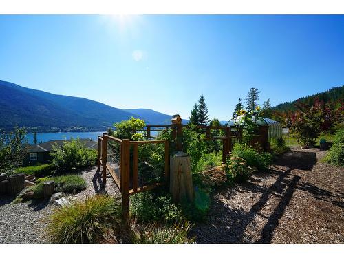 125 Lakeview Drive, Nelson, BC 