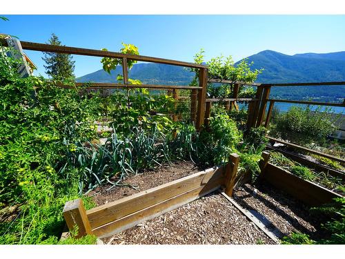 125 Lakeview Drive, Nelson, BC 