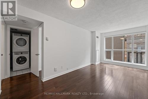 217 - 18 Beverley Street, Toronto (Kensington-Chinatown), ON - Indoor Photo Showing Laundry Room