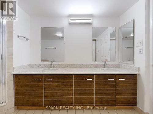 607 - 55 Austin Drive, Markham (Markville), ON - Indoor Photo Showing Bathroom