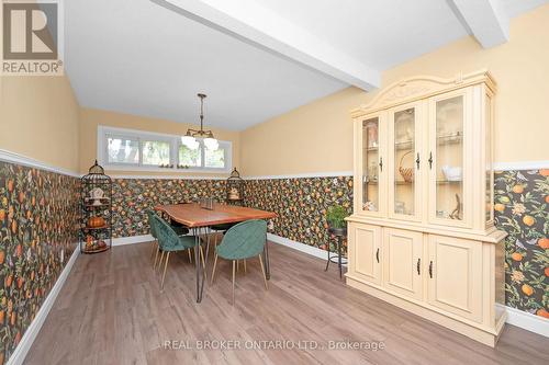 471 East 36Th Street, Hamilton, ON - Indoor Photo Showing Dining Room