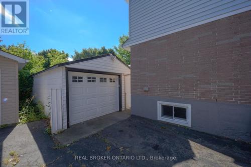 471 East 36Th Street, Hamilton (Macassa), ON - Outdoor With Exterior