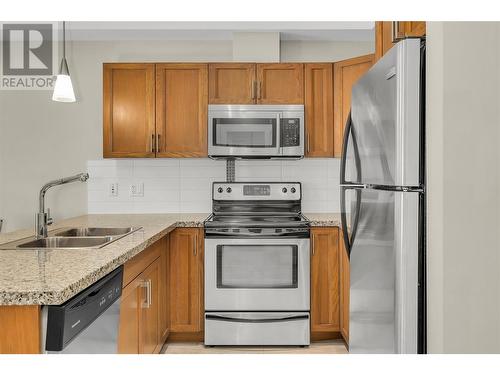 3211 Skyview Lane Unit# 312, West Kelowna, BC - Indoor Photo Showing Kitchen With Double Sink