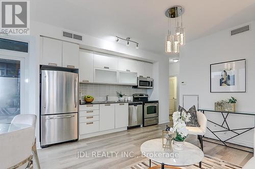 3504 - 28 Ted Rogers Way, Toronto (Church-Yonge Corridor), ON - Indoor Photo Showing Kitchen With Stainless Steel Kitchen