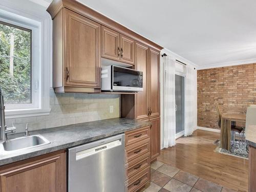 Kitchen - 7 Place Du Vieux Village, Châteauguay, QC - Indoor Photo Showing Kitchen