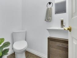 Powder room - 