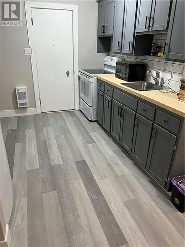 14 Lefurgey, Moncton, NB - Indoor Photo Showing Kitchen