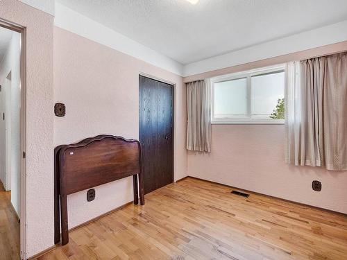 926 Pine Street, Kamloops, BC - Indoor