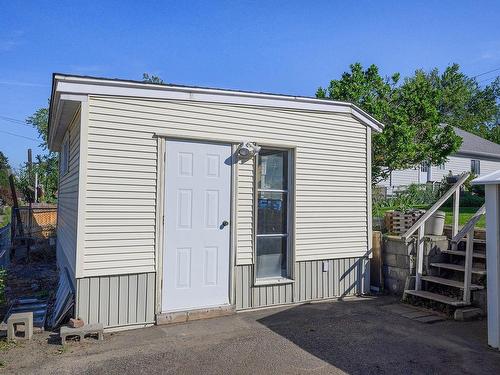 926 Pine Street, Kamloops, BC - Outdoor With Deck Patio Veranda