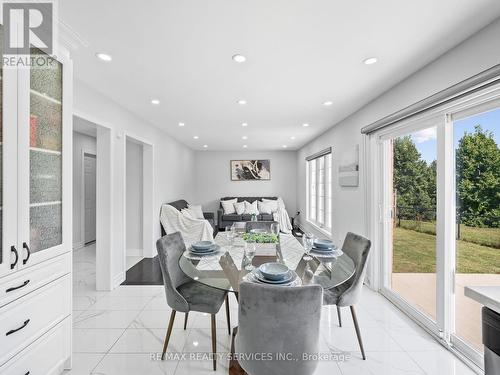 16 Yolanda Place, Brampton (Fletcher'S Meadow), ON - Indoor Photo Showing Dining Room