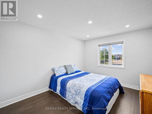 16 Yolanda Place, Brampton (Fletcher'S Meadow), ON - Indoor Photo Showing Bedroom